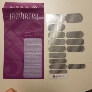 Jamberry Gray and Silver Stripe Nail Wraps